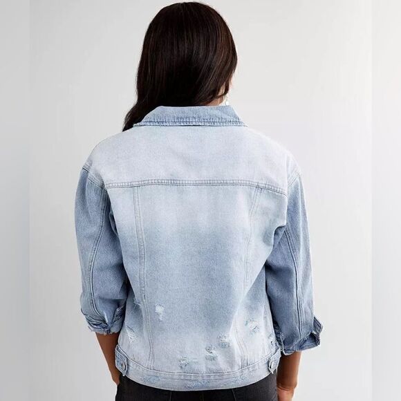 Bridge By Gly For Buckle Distressed Washed Denim Jacket Size XS - Picture 2 of 8